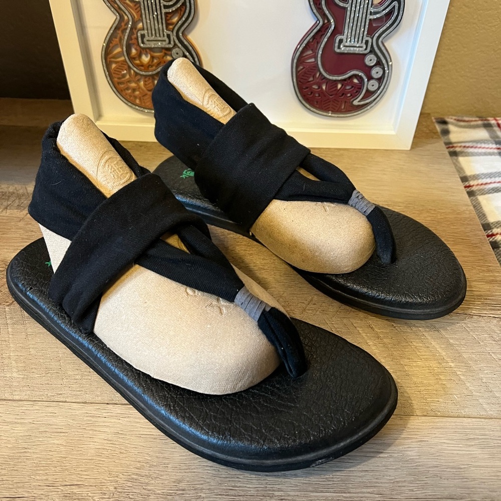 Sanuk Yoga Sandal